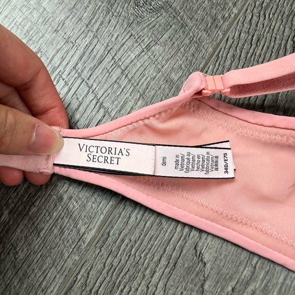 34D VS Pink Demi Bra - Picture 9 of 11